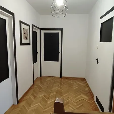 Guest house Przy Centrum Zdrowia Dziecka- Bezposredni Dojazd Do Centrum